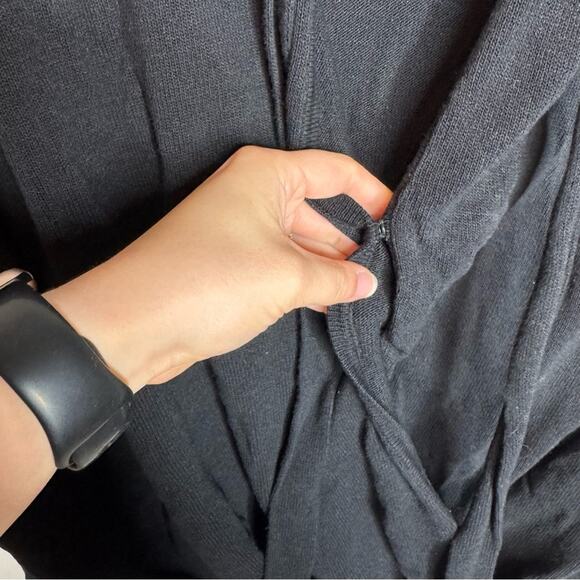 Anthropologie Rambuteau Black Knit Sleeveless Faux Wrap Tie Neck Sweater Large - Picture 4 of 6